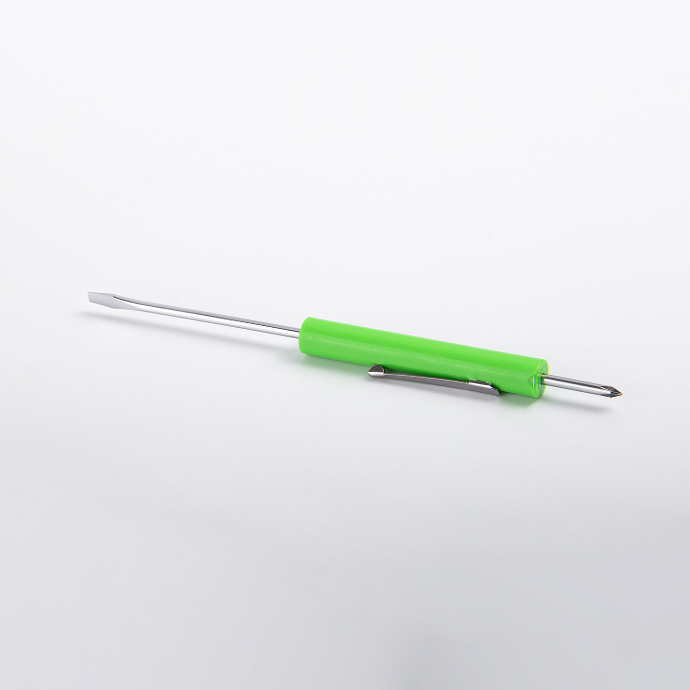 Pocket Double Ended Screwdriver With Clip1