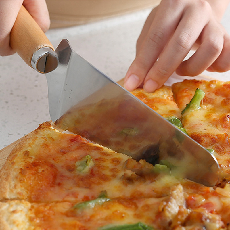 Triangle Pizza Shovel With Wooden Handle1