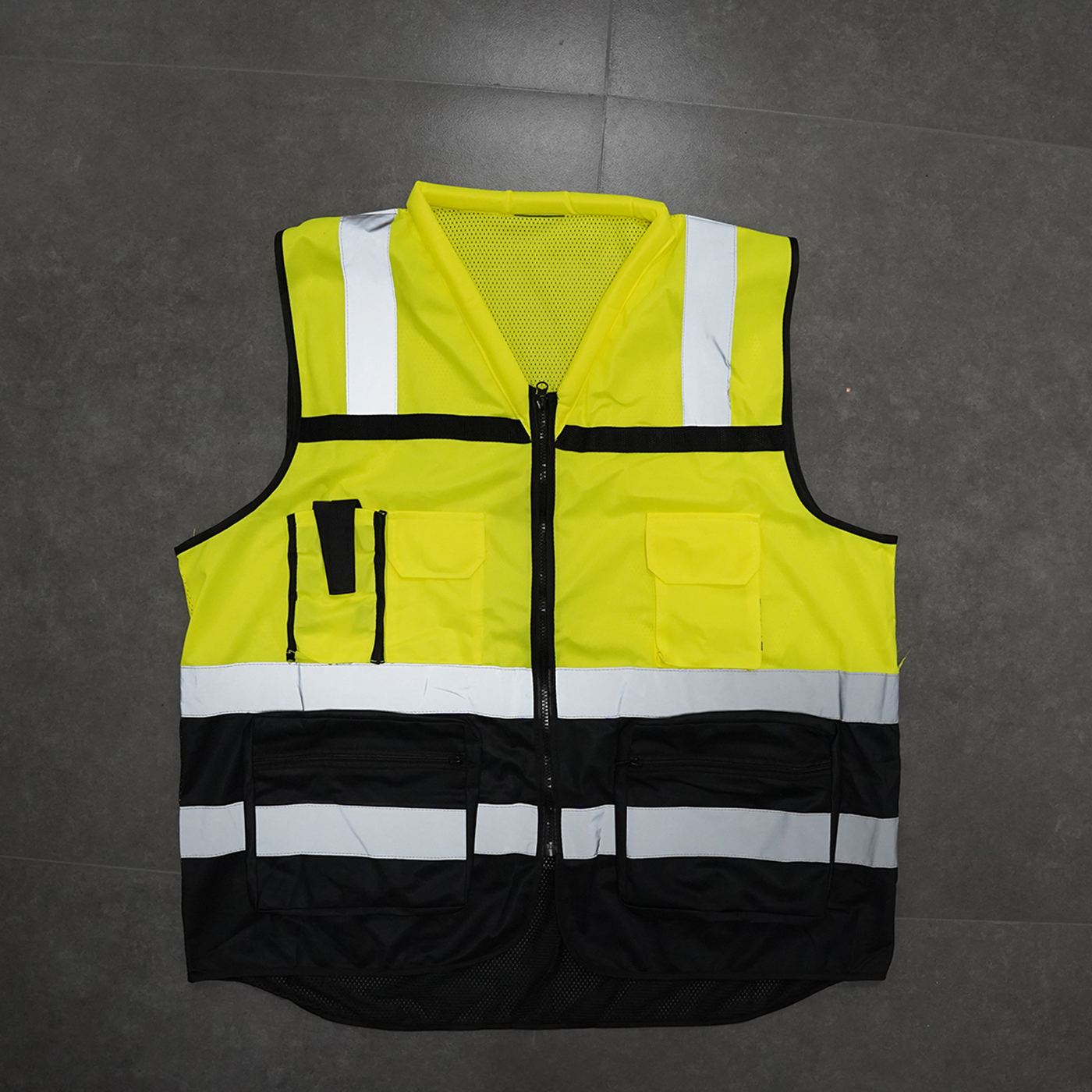 High Visibility Reflective Safety Vest3