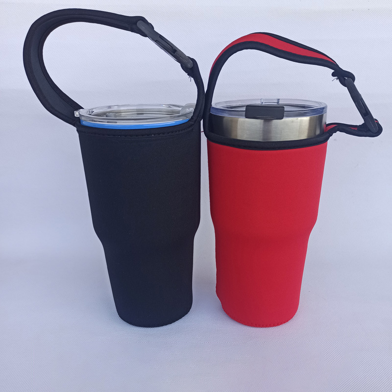 30 oz. Neoprene Bottle Sleeve With Handle2