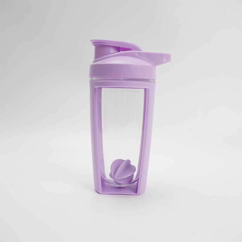 Plastic Sports Shaker Cup5