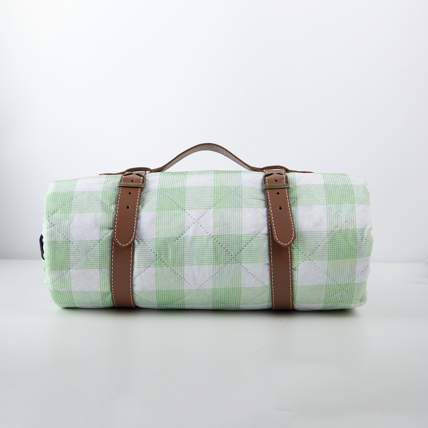 Machine Washable Picnic Blanket With Leather Strap3