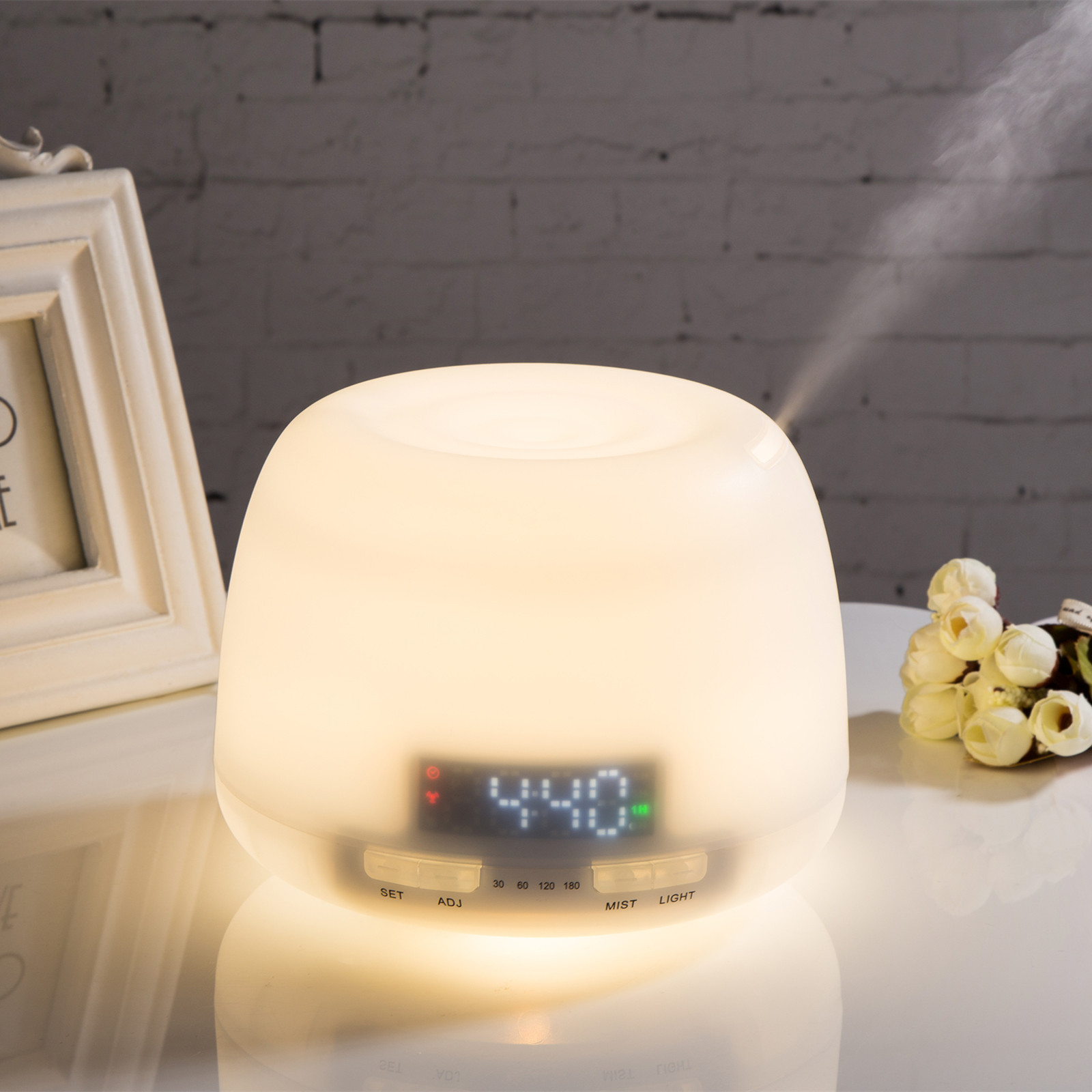 Essential Oil Diffuser With Alarm Clock2