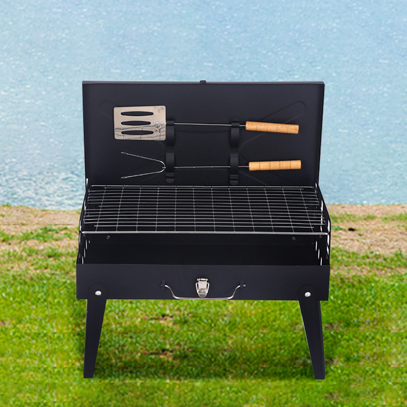 Outdoor Barbecue Grill With Tool Set3