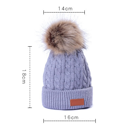 Kids Cable Knit Pom Pom Beanie2