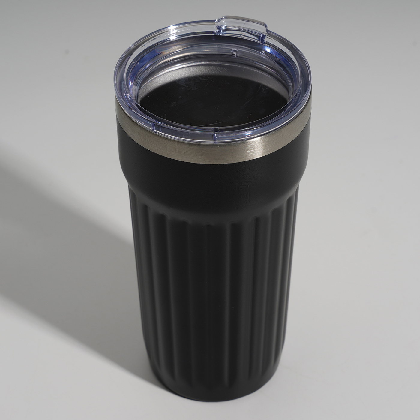 20 oz. Coffee Cup With Transparent Lid2