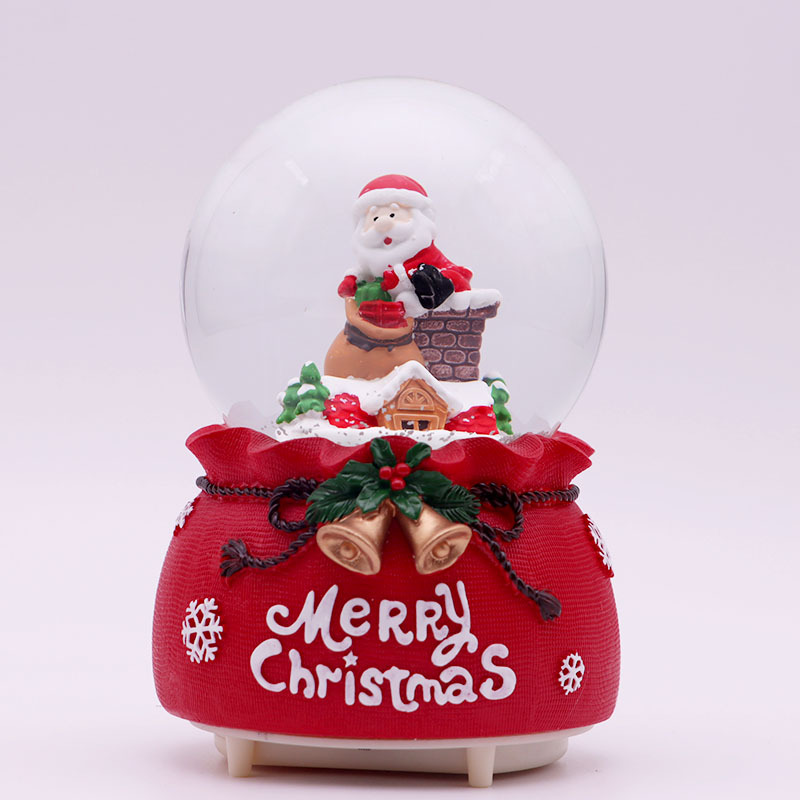 Small Christmas Snow Globe1