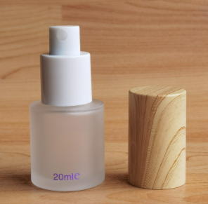 20ml Glass Spray Bottle With Wood Cap3