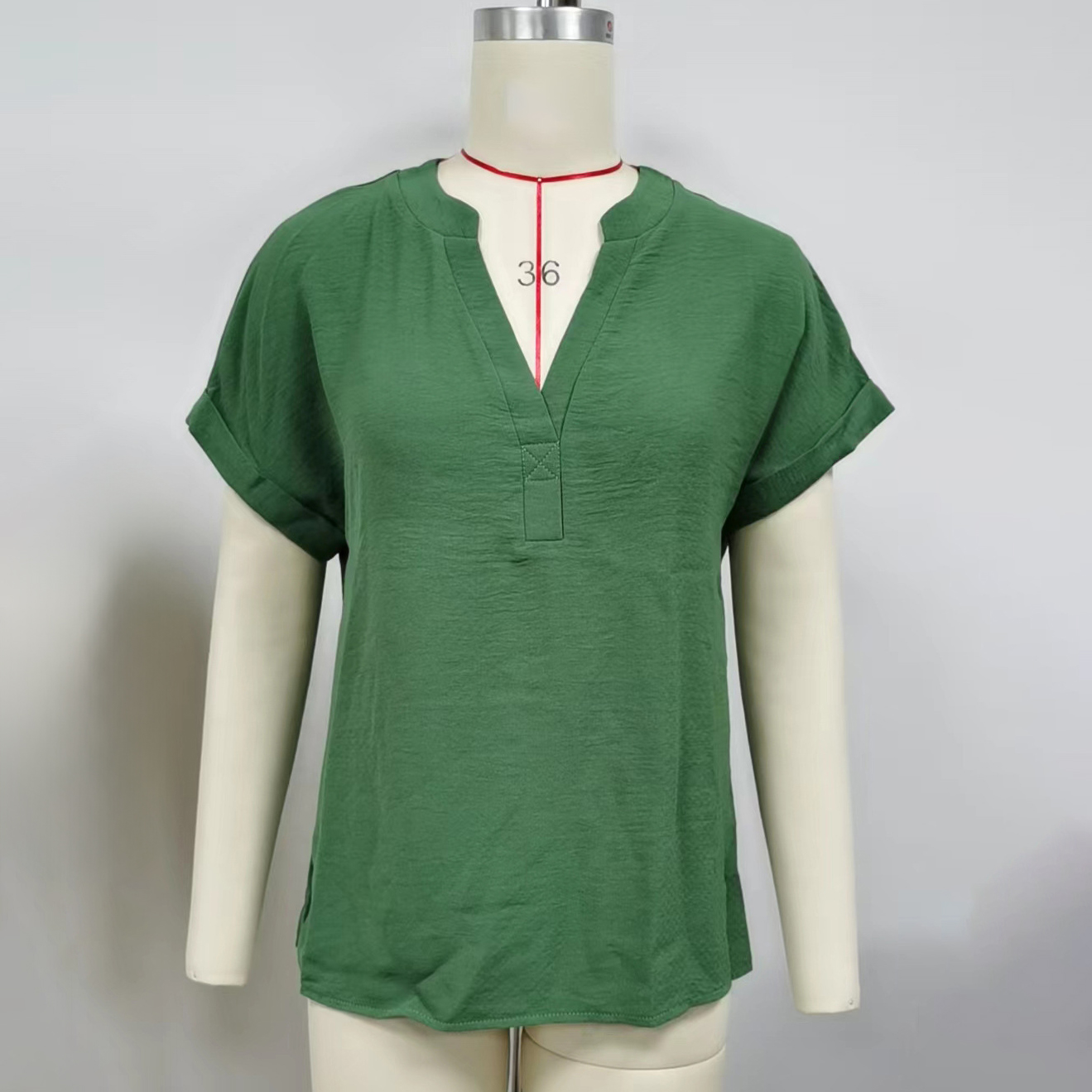 Women's Solid Color V Neck Loose Chiffon Shirt3