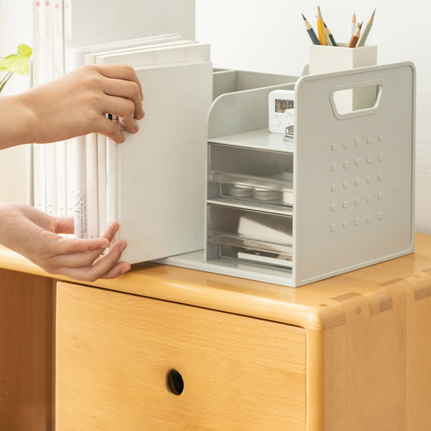 Plastic Desktop Bookshelf With Drawer2