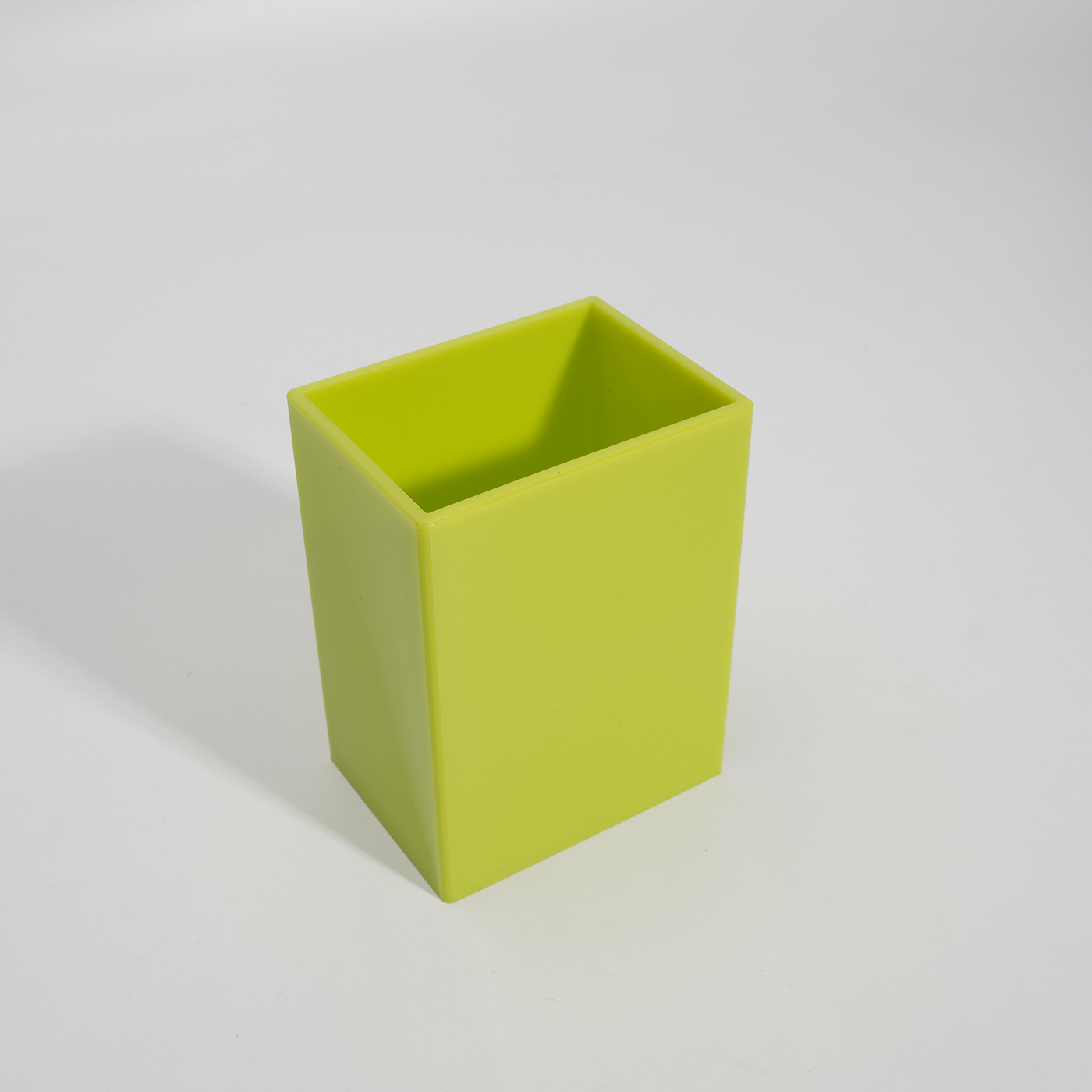 Plastic Square Pen Holder3