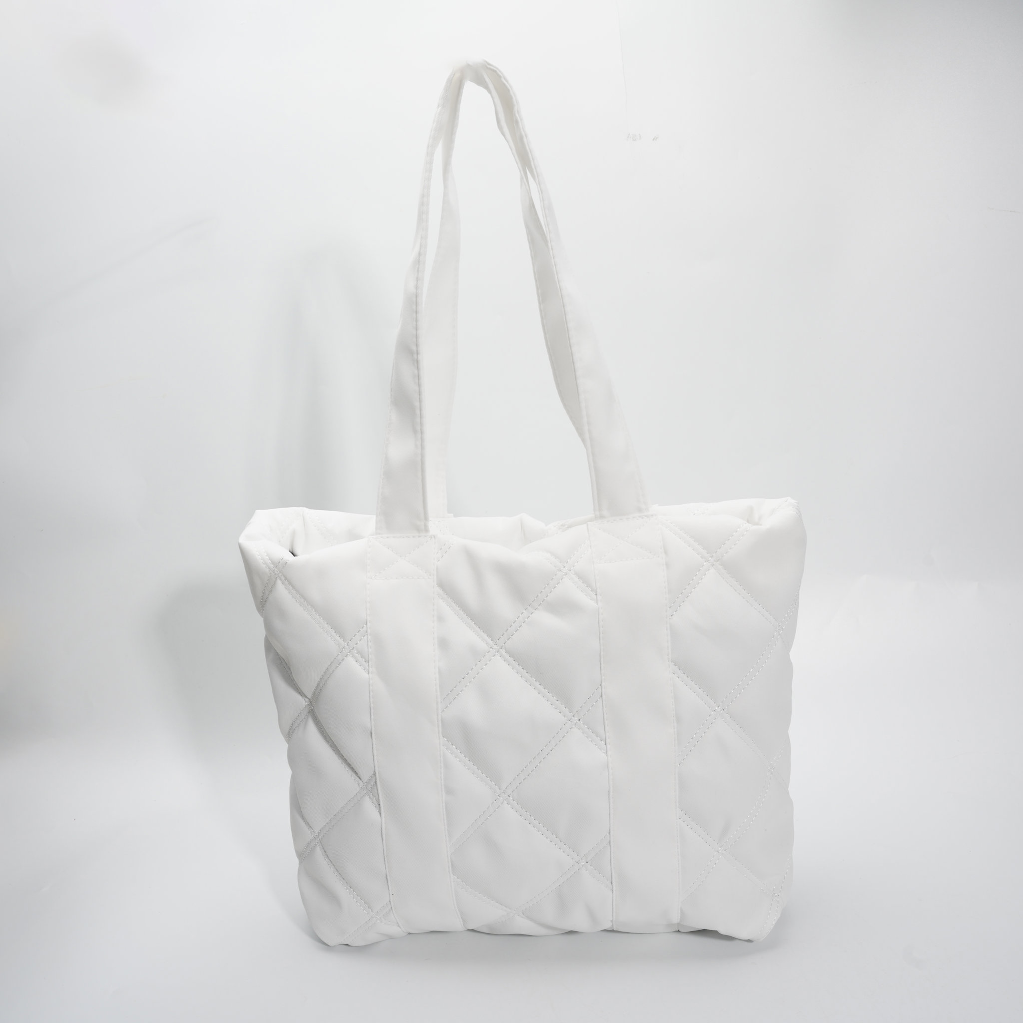 Large Puffer Tote Handbag4