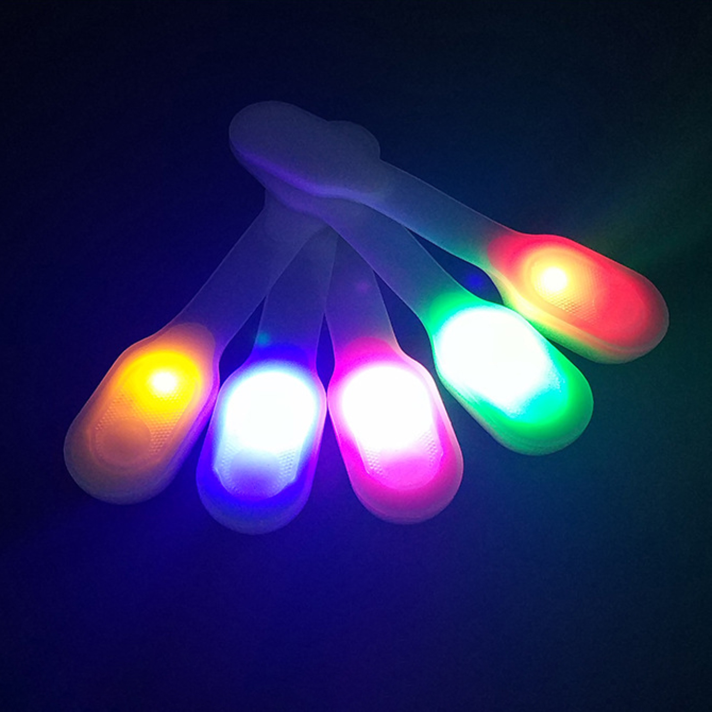 Multi-Function Clip-on Magnetic LED Light2