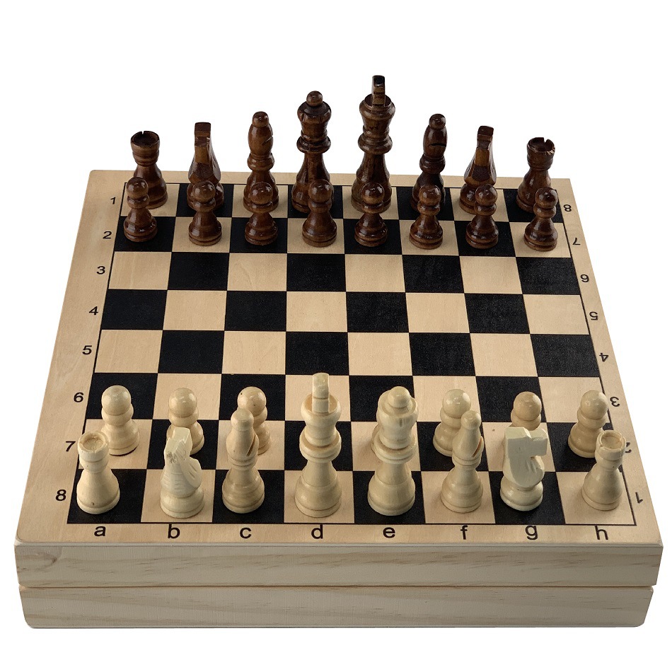 Foldable Wooden Chess Set1