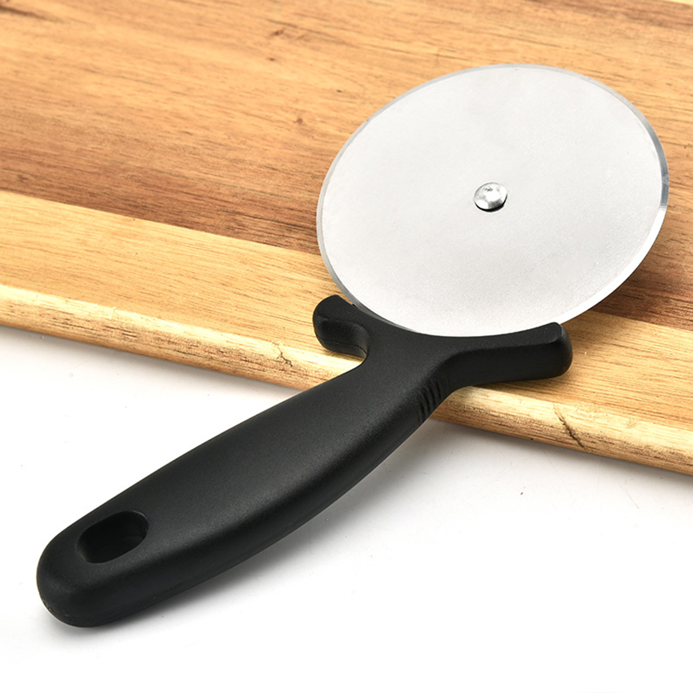 Stainless Steel Pizza Cutter Wheel2