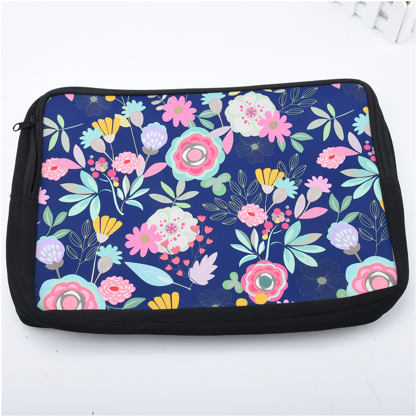 Zippered Neoprene Laptop Sleeve3